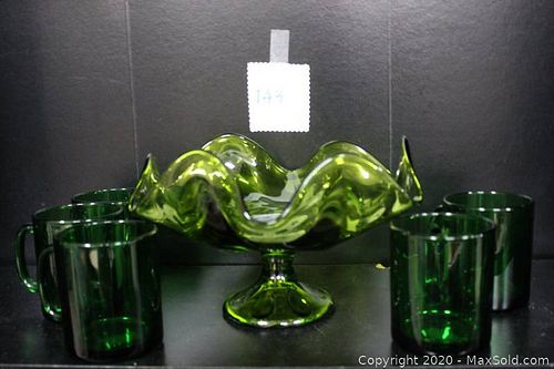 Lot #0143 (1 of 4)