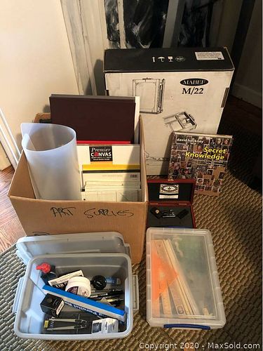 Lot #0032 (1 of 9)