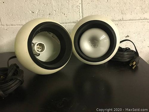 Lot #0112 (1 of 4)