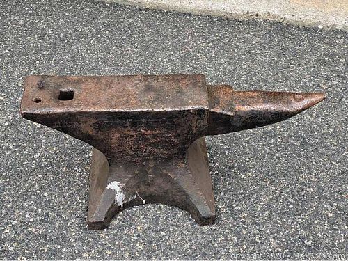 Lot #0031 (1 of 12)