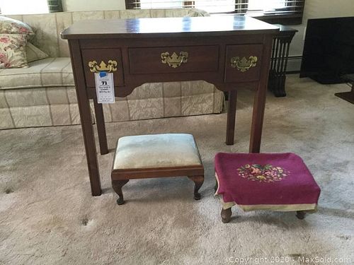 Lot #0071 (1 of 11)