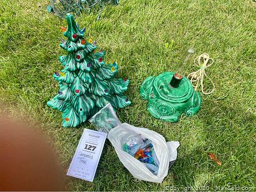Lot #0127 (1 of 3)