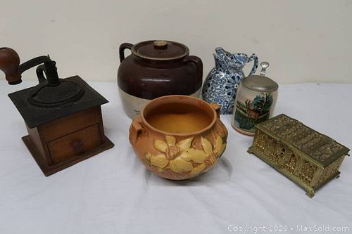 Lot #0067 (1 of 11)