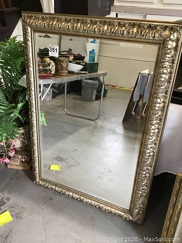 Lot #0351 (1 of 6)