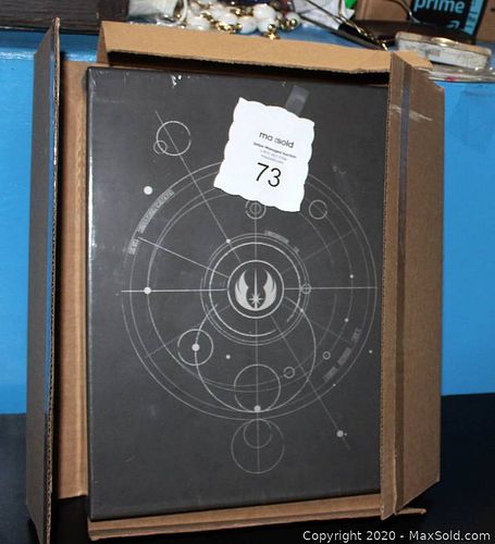 Lot #0073 (1 of 3)