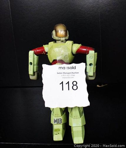Lot #0118 (1 of 8)