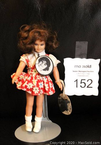 Lot #0152 (1 of 4)