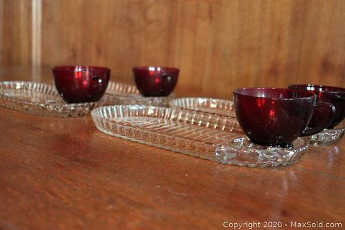 Lot #0033 (1 of 5)