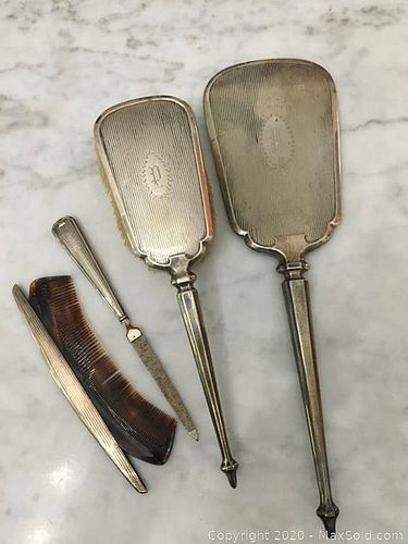 Lot #0024 (1 of 14)