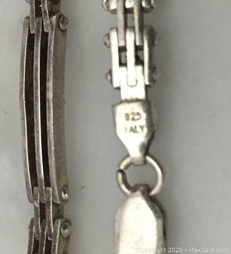 Lot #0053 (1 of 6)