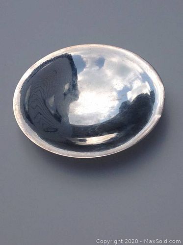 Lot #0059 (1 of 3)