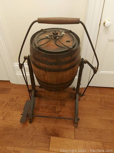 Lot #0118 (1 of 4)