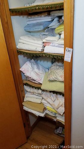 Lot #0131 (1 of 19)