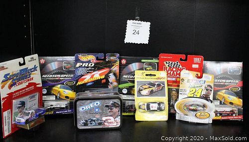 Lot #0024 (1 of 16)