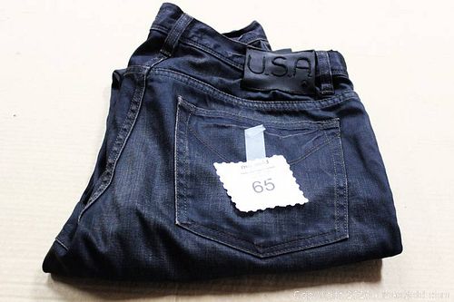 Lot #0065 (1 of 6)