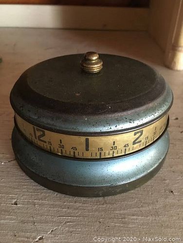 Lot #0066 (1 of 4)