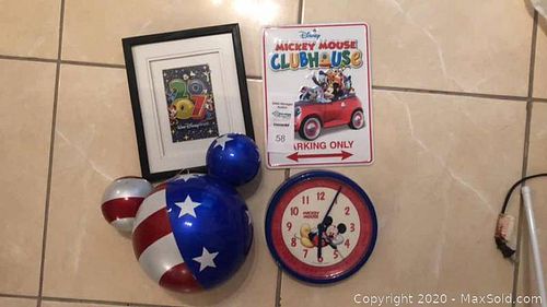 Lot #0058 (1 of 5)