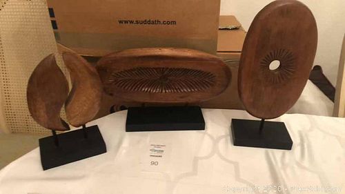 Lot #0090 (1 of 4)