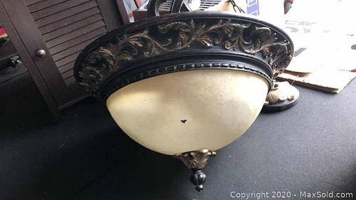 Lot #0005 (1 of 4)