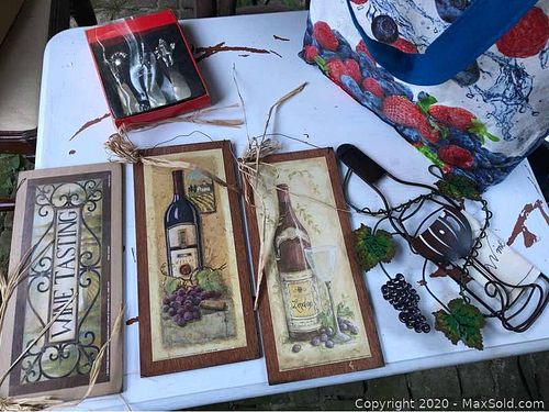Lot #0046 (1 of 8)