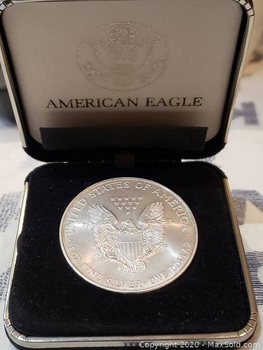 Lot #0091 (1 of 2)