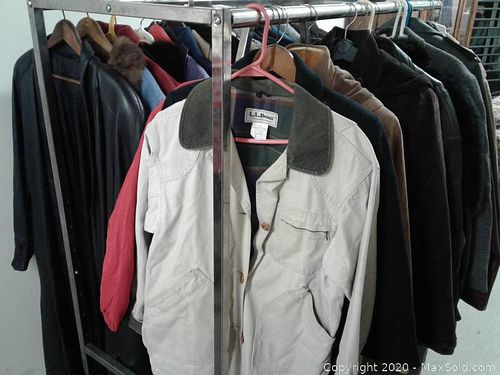 Lot #0042 (1 of 7)