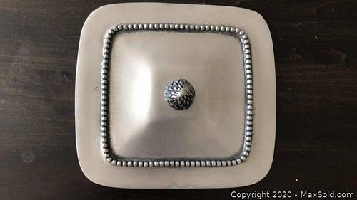 Lot #0018 (1 of 5)