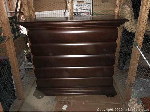 Lot #0020 (1 of 6)