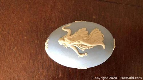 Lot #0044 (1 of 5)
