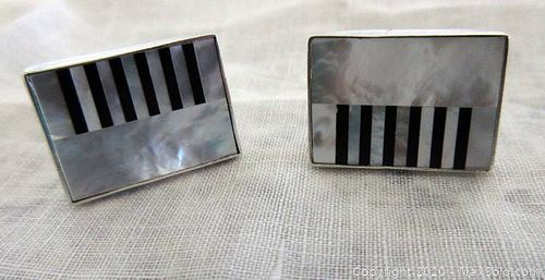Lot #0083 (1 of 4)