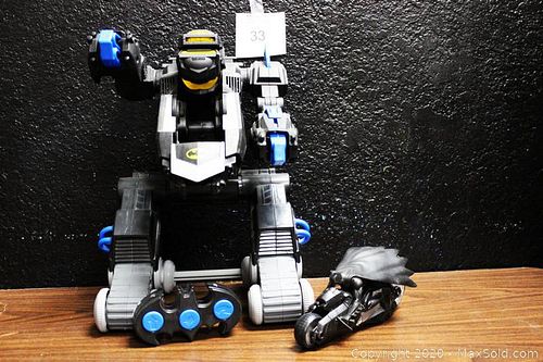 Lot #0033 (1 of 7)