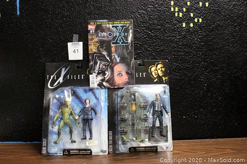 Lot #0041 (1 of 5)