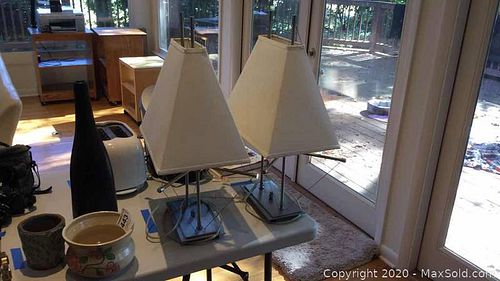 Lot #0441 (1 of 12)
