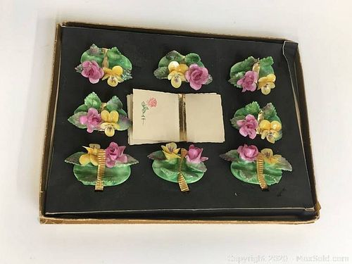 Lot #0027 (1 of 4)