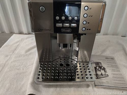 Lot #0014 (1 of 6)