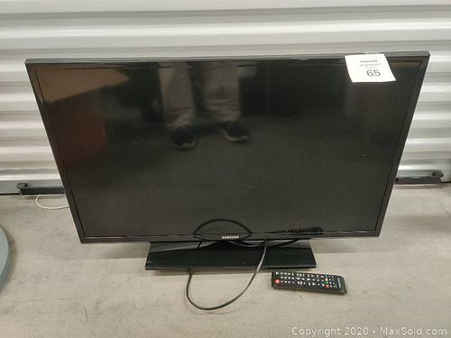 Lot #0065 (1 of 2)