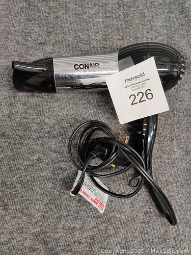 Lot #0226 (1 of 2)