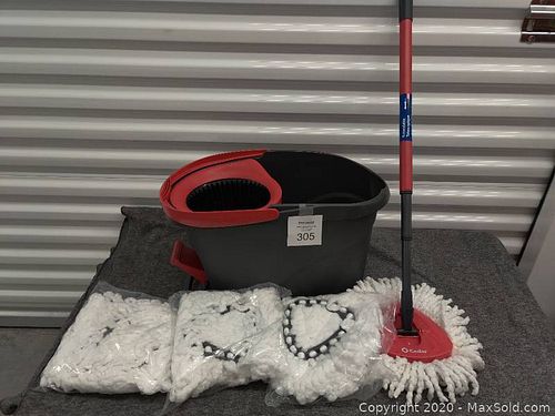 Lot #0305 (1 of 4)