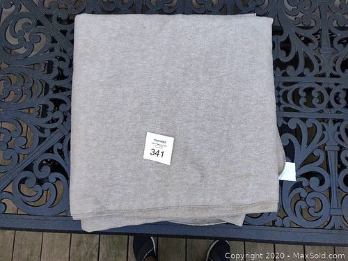 Lot #0341 (1 of 2)