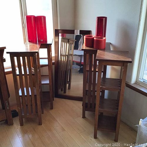 Lot #0236 (1 of 5)