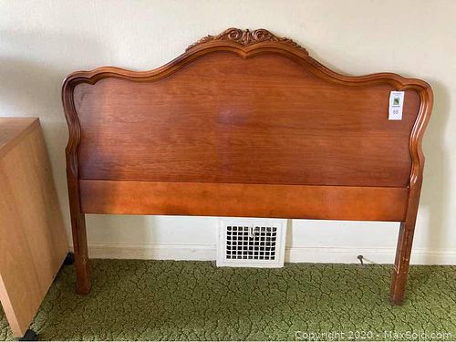 Lot #0088 (1 of 12)