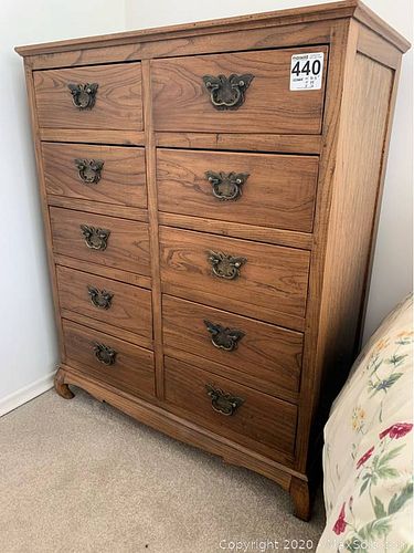 Lot #0440 (1 of 6)