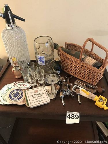 Lot #0489 (1 of 7)