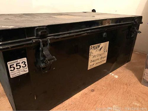 Lot #0553 (1 of 13)