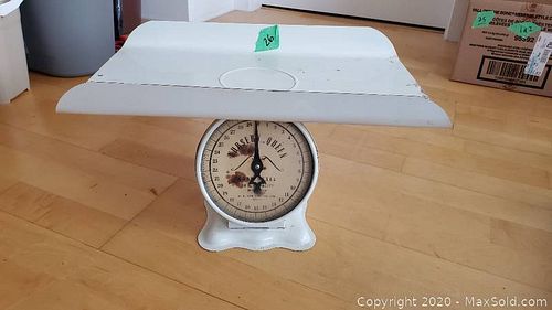 Lot #0026 (1 of 7)