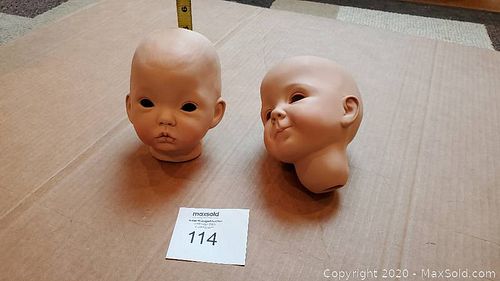 Lot #0114 (1 of 12)
