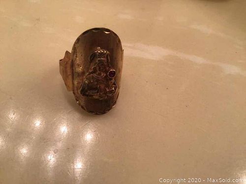 Lot #0012 (1 of 7)