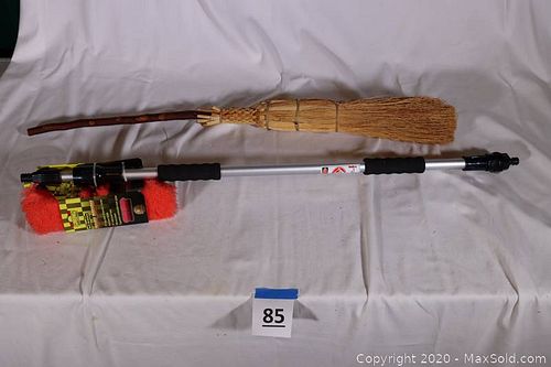 Lot #0085 (1 of 3)