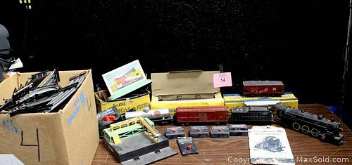 Lot #0014 (1 of 16)