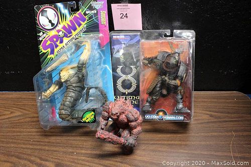 Lot #0024 (1 of 4)